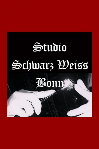 Dominastudio Schwarz Weiss